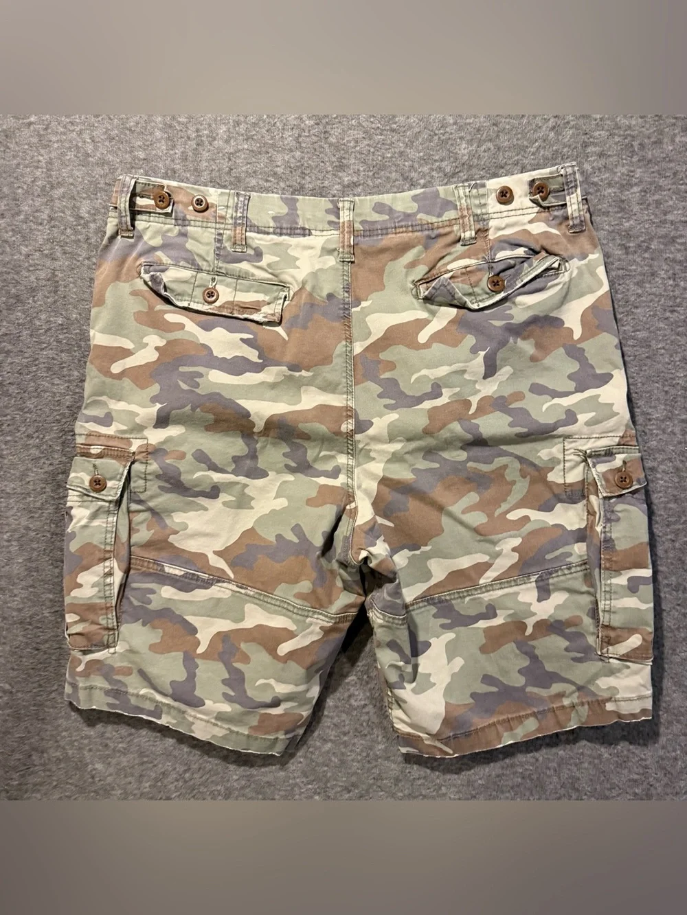 American Eagle Camo Cargo Shorts Mens 40 Longer Length 11